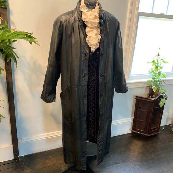 Wilsons Leather Jackets & Blazers - Vintage 100% Leather Women Full Length Trench Coatt   M  S  6 8